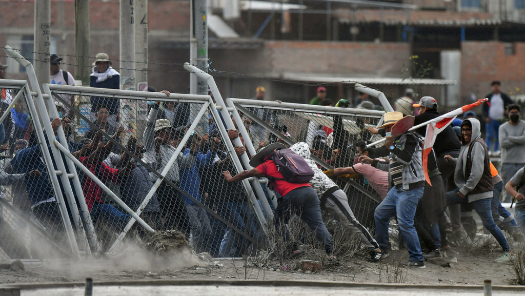 Perú contra Boluarte