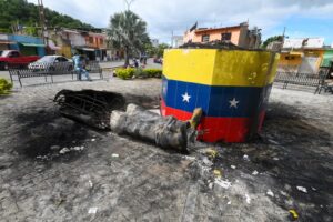 Protestas masivas en Venezuela dejan seis muertos en menos de 24 horas